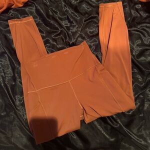 Lululemon Align 25” with pockets